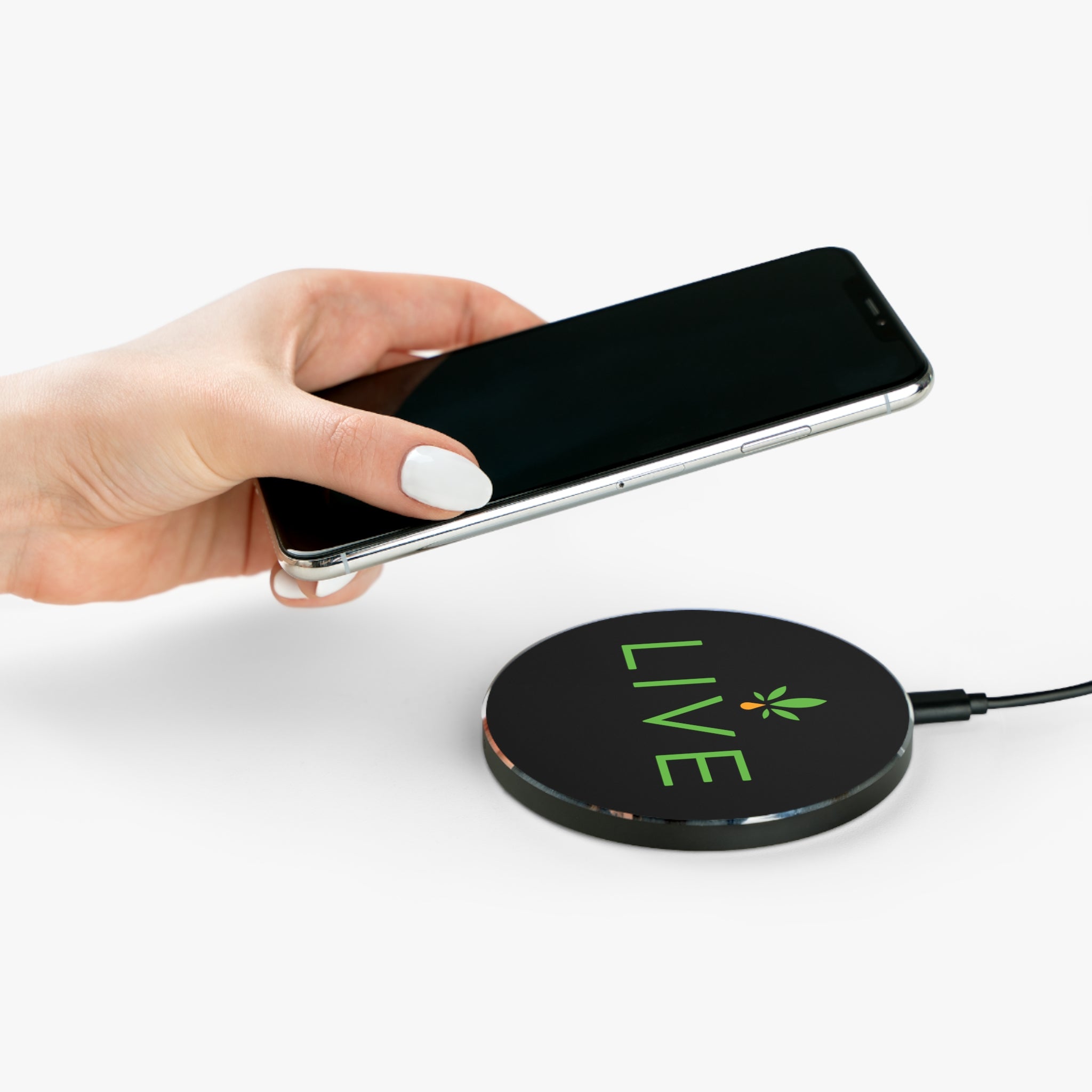 Wireless Charger - LIVE