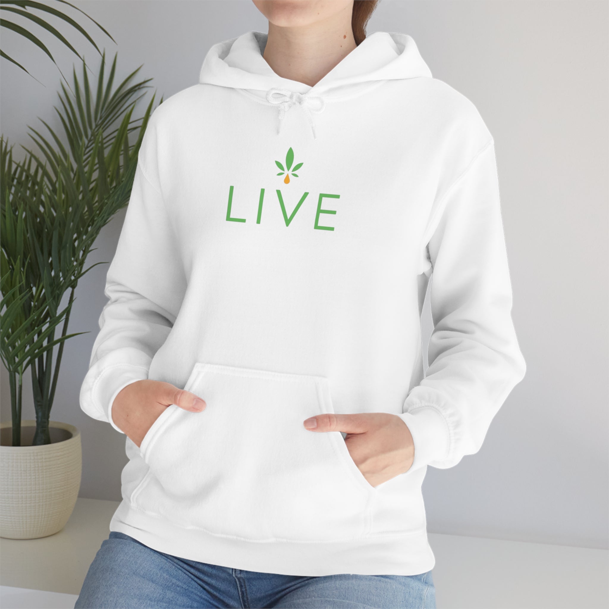 Unisex Heavy Blend™ Hooded Sweatshirt - LIVE & SAUCE